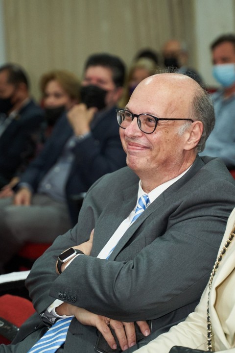 Dr. Herbert Stern resume la historia de la residencia de oftalmolog&iacute;a del INDEN